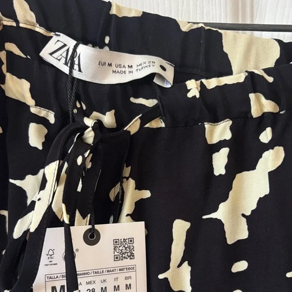 Zara Viscose Black and Cream Maxi Skirt - Picture 4 of 5